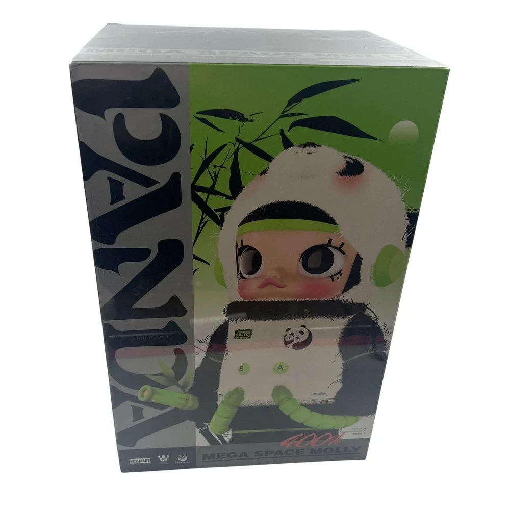POP MART Mega Space Molly 400% Panda Figure Designer Toy New Sealed Kenny Wong